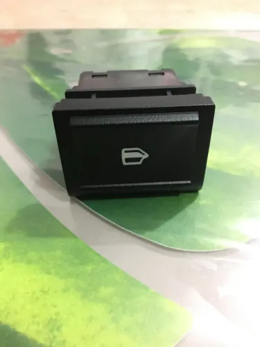 Botão vidro elétrico traseiro direito gol g5