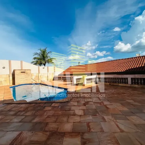 Casa com 4 Quartos em Barra Bonita Piscina, Quadra e Sauna