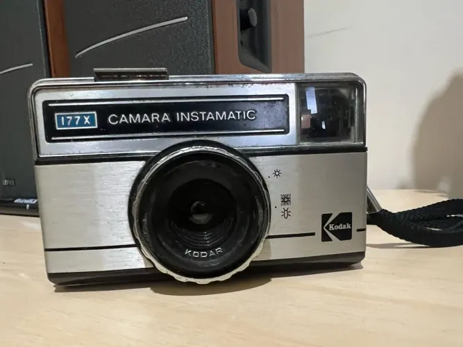 Câmera Kodak Instamatic Original