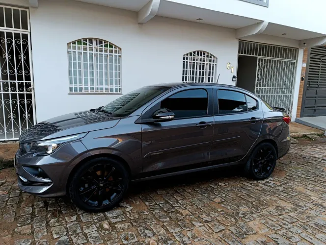 Fiat Cronos HGT 1.8 16V Flex Aut. 2021