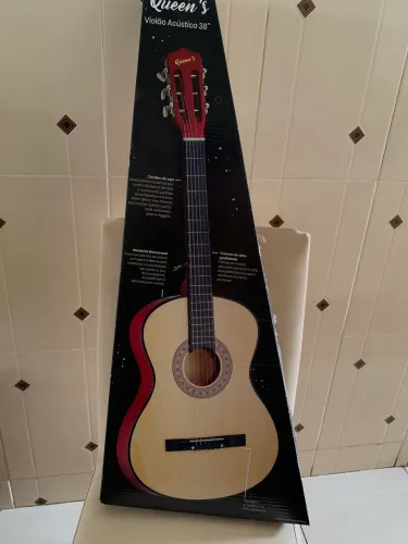 Violão Queens