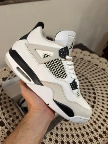 Jordan 4 military black