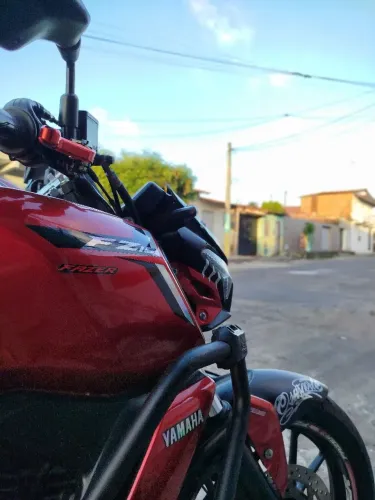 Yamaha Fz15 2024 (pra quem gosta de montadinha)