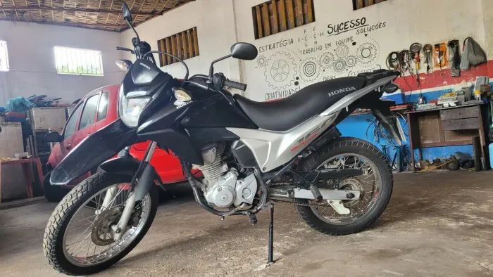 VENDO MOTO HONDA NXR BROS 160 2015