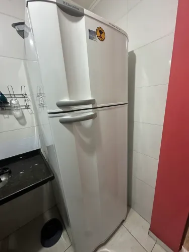 Geladeira 2 Portas 462 Litros Electrolux DC49A
