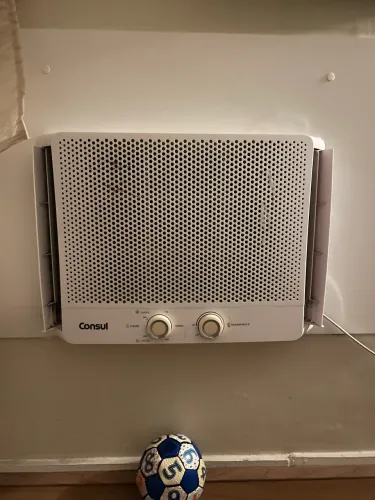 Ar-Condicionado de Janela Consul - Funcionando Perfeitamente