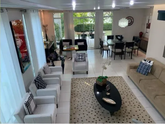 Sobrado com 4 dormitórios à venda, 340 m² por R$ 1.760.000,00 - Esplanada Independência -