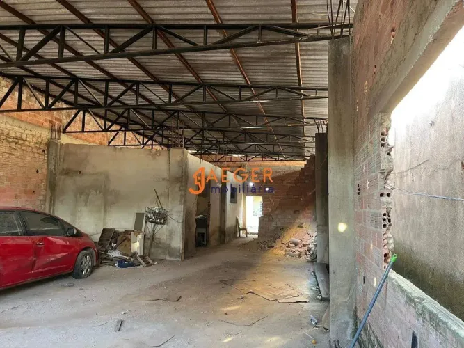 galpão com excelente localização! no Olaria - 750.000,00