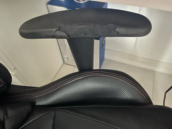 Cadeira gamer Liba