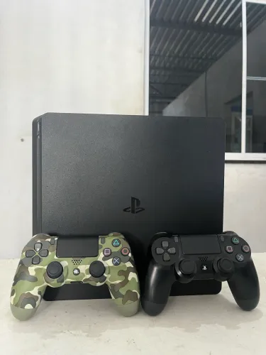 Ps4 slim