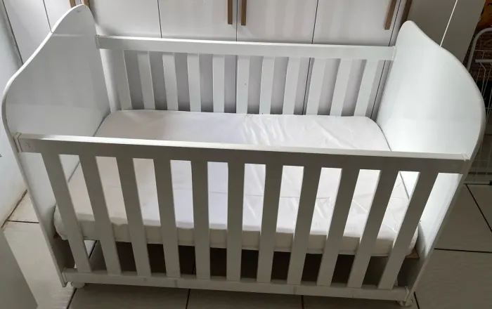 Berço branco- MDF