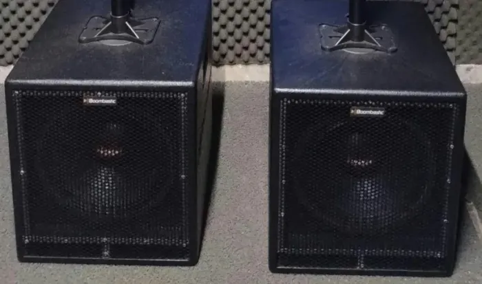 Kit 2 Caixas P.A 12" Boombastic + Magnum 250 RMS 4 Ohms + 2 Capas Acolchoadas