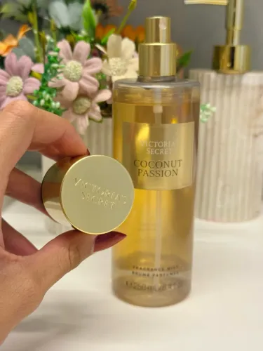 Victoria Secret Body Splash ORIGINAL Coconut passion 250ml
