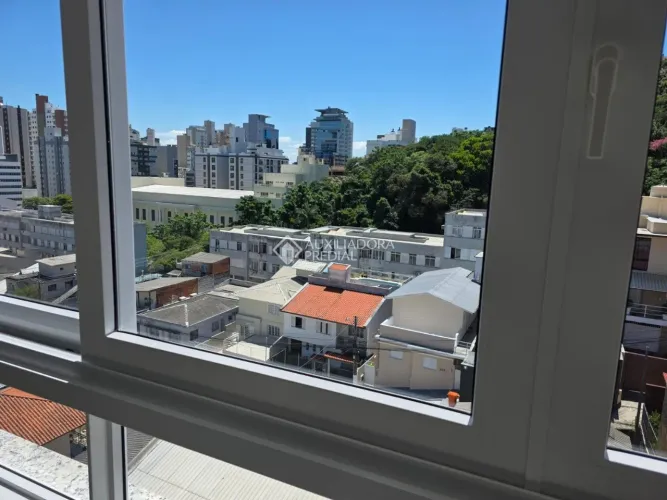 STUDIO NO CENTRO FLORIPA PROX. SHOPPING B. MAR