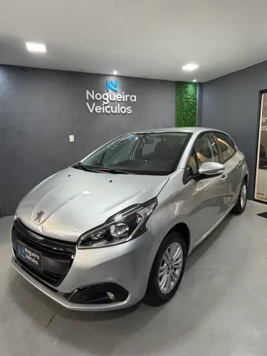 Peugeot 208 Active 1.2 Flex 12V 5P Mec. 2020