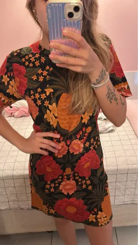 Vendo vestido curto farm