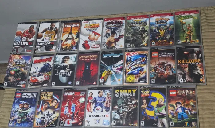 Lote 23 jogos psp originais PlayStation ps play gamer coleção colecionadores raro raridade