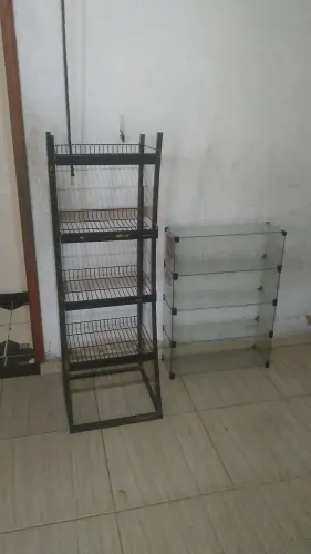 Vitrine ou expositor, 150 individual, os dois por 250