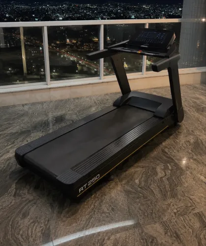 ESTEIRA MOVEMENT RT250 BLACK- REVISADA