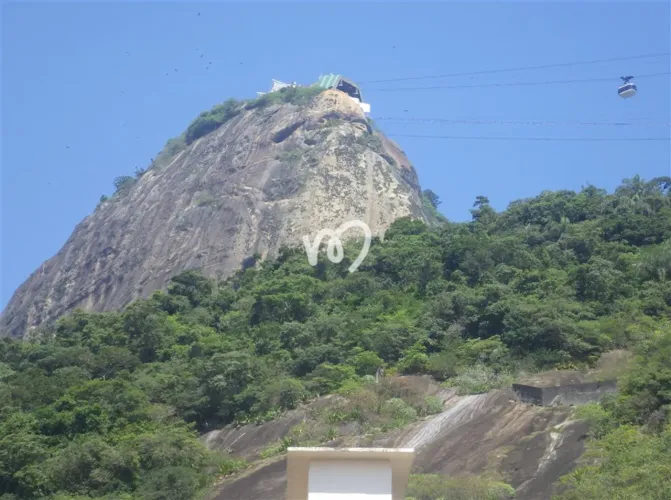 0 - Casa 10 quartos, sendo 1 suíte