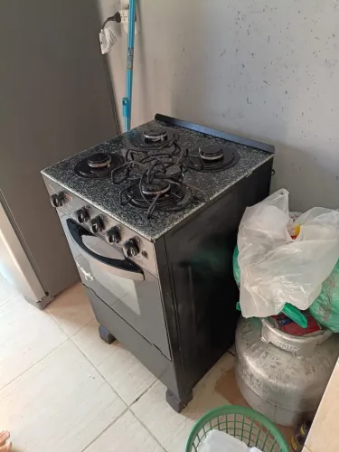 Vendo fogão