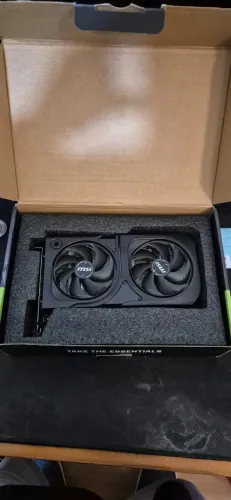Placa de Vídeo MSI GeForce RTX 5060 Ti 16GB GDDR7 ? Impecável