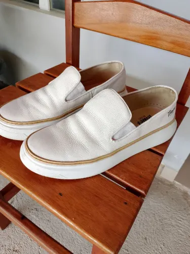 Tênis Slip On Toms Kameron Couro Branco - Plataforma Flatform