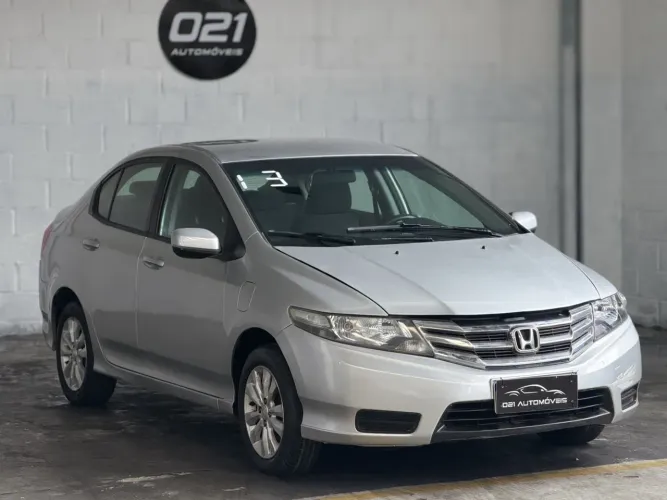 Honda City Sedan LX 1.5 Flex 16V 4P Mec. 2013
