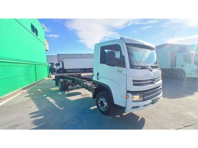 Volkswagen 11.180 2023