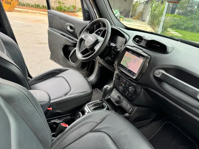 Jeep Renegade S T270 1.3 TB 4X4 Flex Aut. 2024