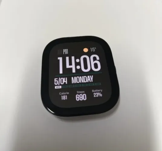 Smartwatch Redmi Watch 4 com Tela AMOLED de 1.97" e GPS Integrado
