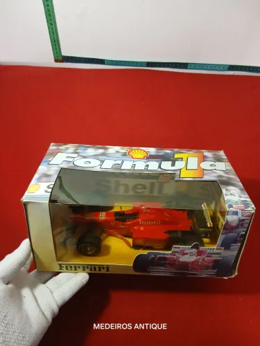 Ferrari, maisto Schumacher,  ano 1996. 