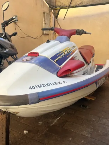 Jetski sem motor 