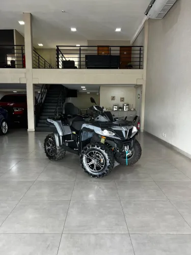Quadriciclo Cforce 1000 2023