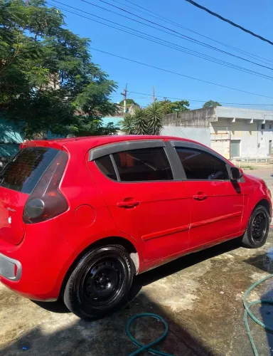 Fiat Palio Attractive 1.0 EVO Fire Flex 8V 5P 2012