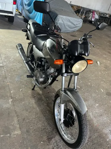 TITAN KS 150 2008