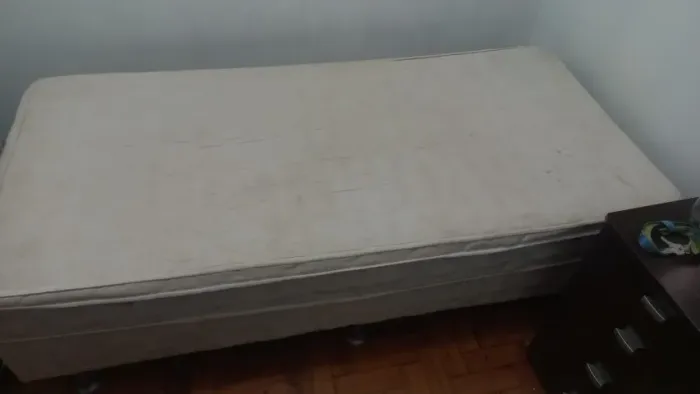 Cama Box de Molas Solteiro | Confortável e Resistente