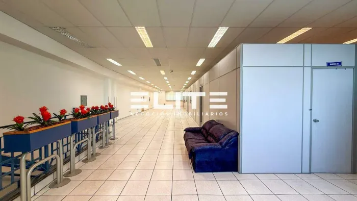 Sala Comercial Sobreloja para Aluguel em Vila Curuçá, Santo André/SP 300 m² R$ 5.500