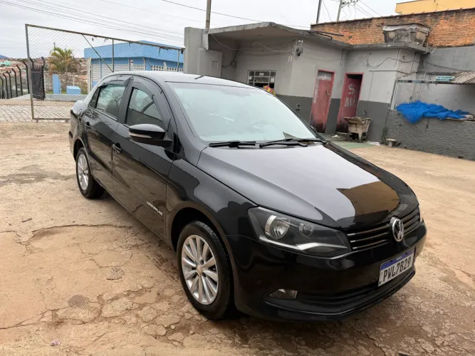 Volkswagen Voyage Comfortline 1.0 T.flex 8V 4P 2015
