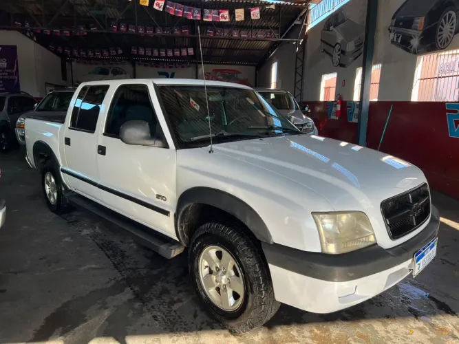 Chevrolet S10 P-up Advant. 2.4/2.4 MPFI F.power CD 2006