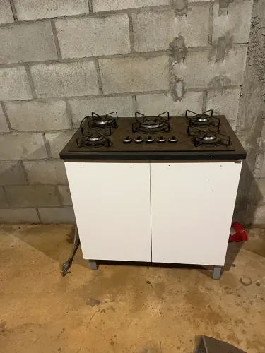 Fogão cooktop e bancada 