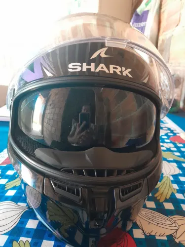 Capacete shark d-skwal 3 modelo blast