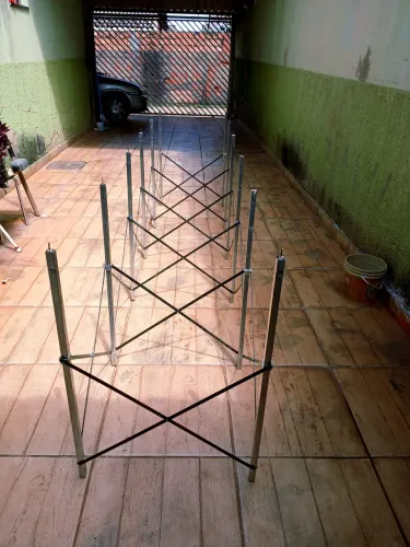 Mesa sanfonada para feirantes e ambulantes conhecido como tripé 