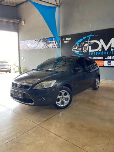Ford Focus Titanium 2.0 16V Flex 5P Mec. 2013