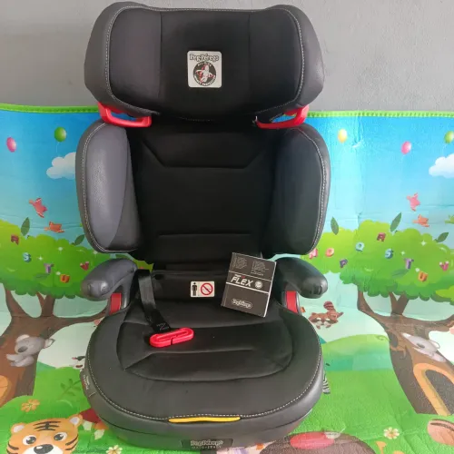 Cadeirinha para carro Peg Perego de 15 até 36kg Reclinável Higienizada isofix