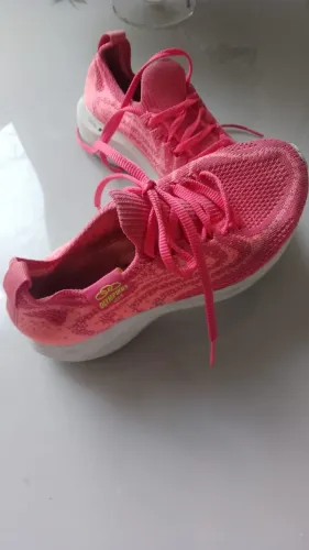 Tênis feminino TAM 34 marca olympikus 