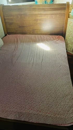 Cama de casal com colchão