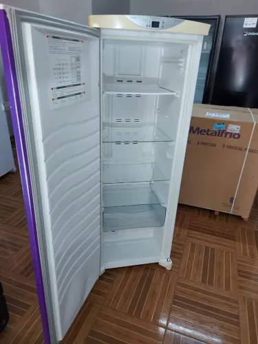 Freezer vertical Brastemp 200 litros 