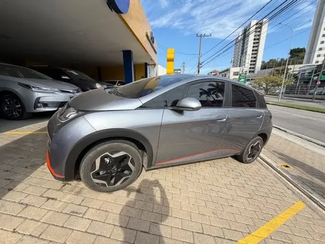 BYD Dolphin EV (Elétrico) 2024