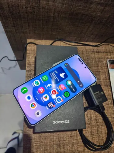 Samsung Galaxy S25 256gb